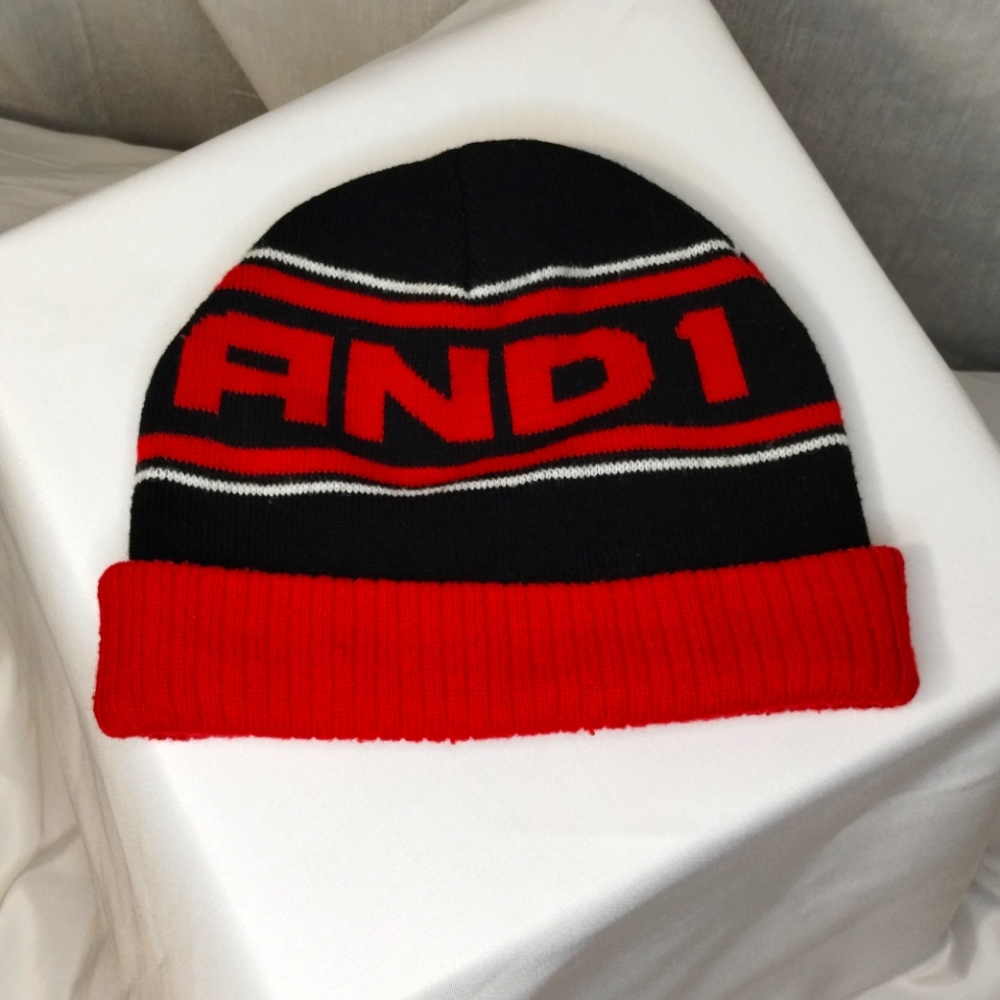 Vintage And 1 Cap